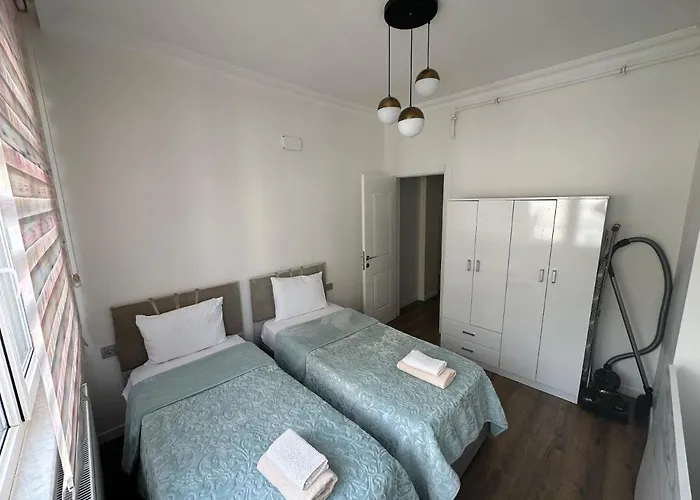 Apartment Center Of In Besiktas 2 1 With 2 Bathroom And 3 Air Conditioner Istanbul