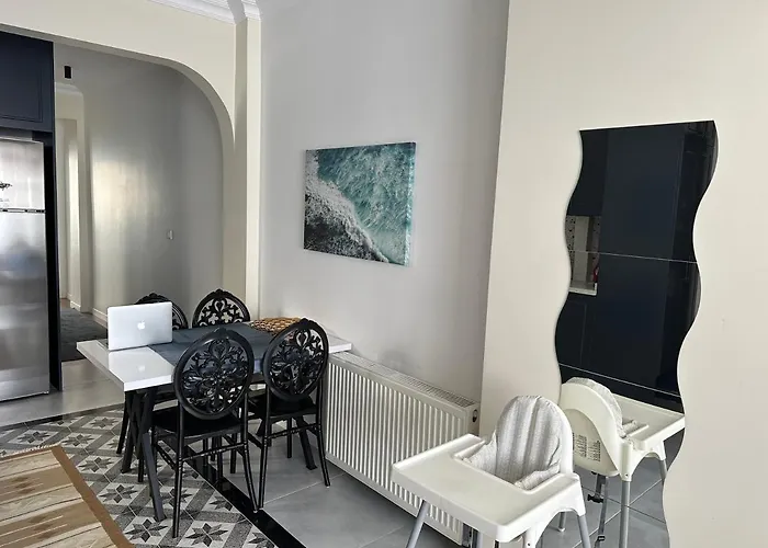 Center Of In Besiktas 2 1 With 2 Bathroom And 3 Air Conditioner